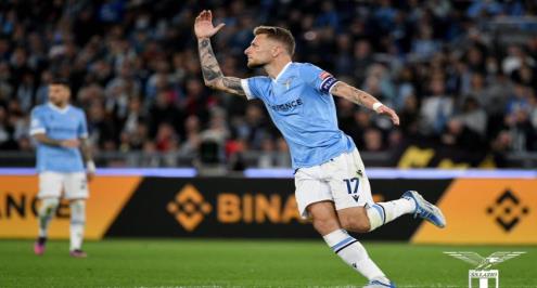 تصادم مع ترام.. تحطم سيارة إيموبيلي.. ولاتسيو يكشف حالته الصحية